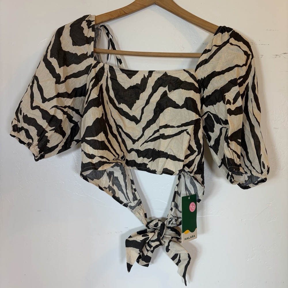 NWT Halara Cropped Top Womens M Zebra Print Linen Slim Square Neck Open Tie Back